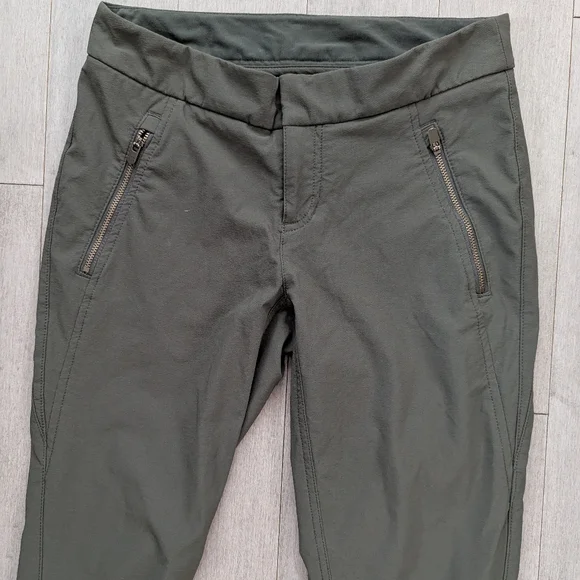 Athleta Wander Stash Olive Green Skinny Pants with Zipper Size 2 - Picture 3 of 7